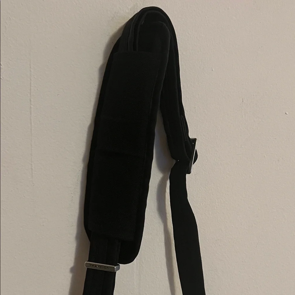Travelon Black Messenger Bag
